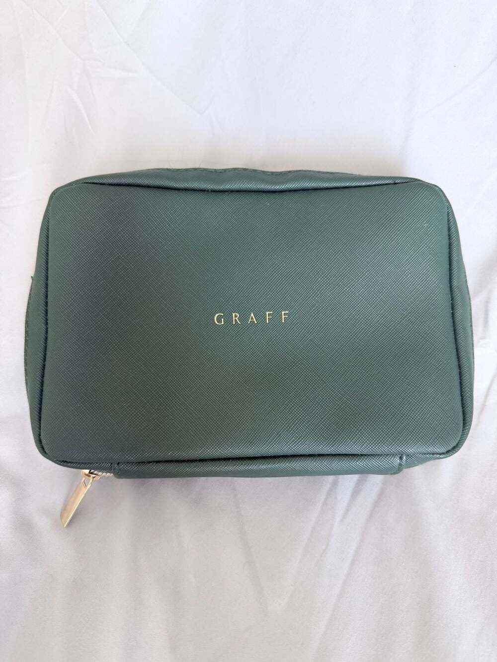 Graff Korean Air Amenity Kit Green Travel Makeup Bag Pouch